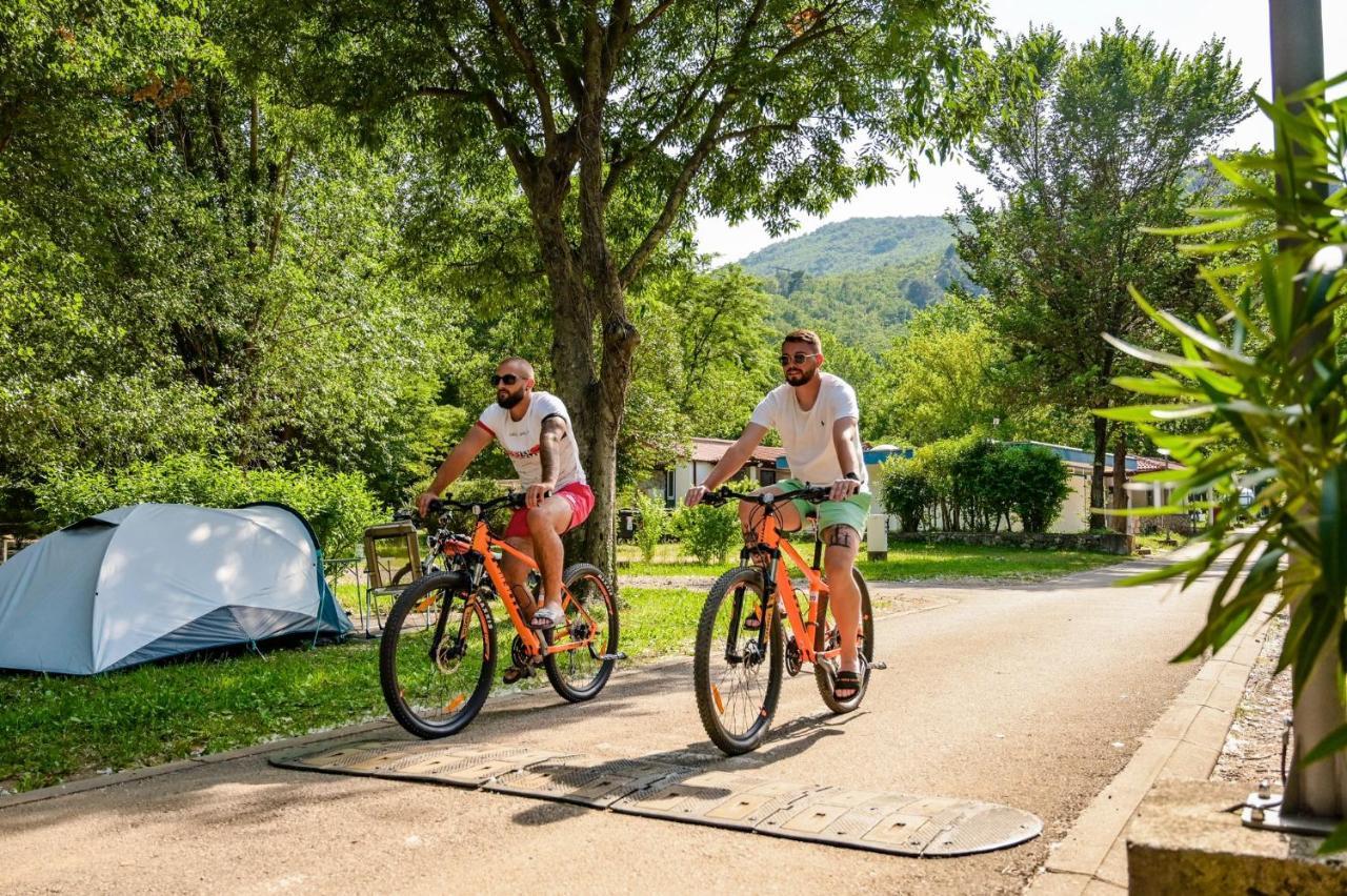 Campsite & Holiday Resort メドヴェヤ エクステリア 写真